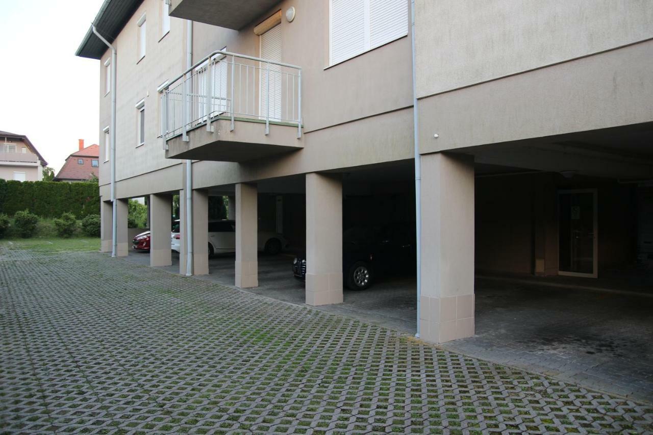 Apartment With Swing Hévíz Exterior foto